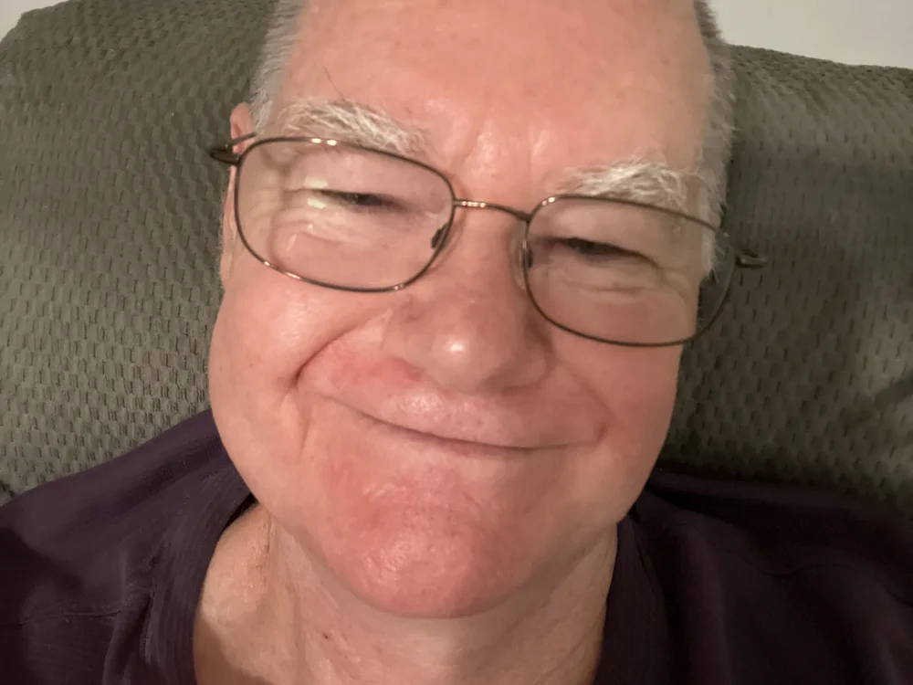 smiley6527's Offline Chat Room