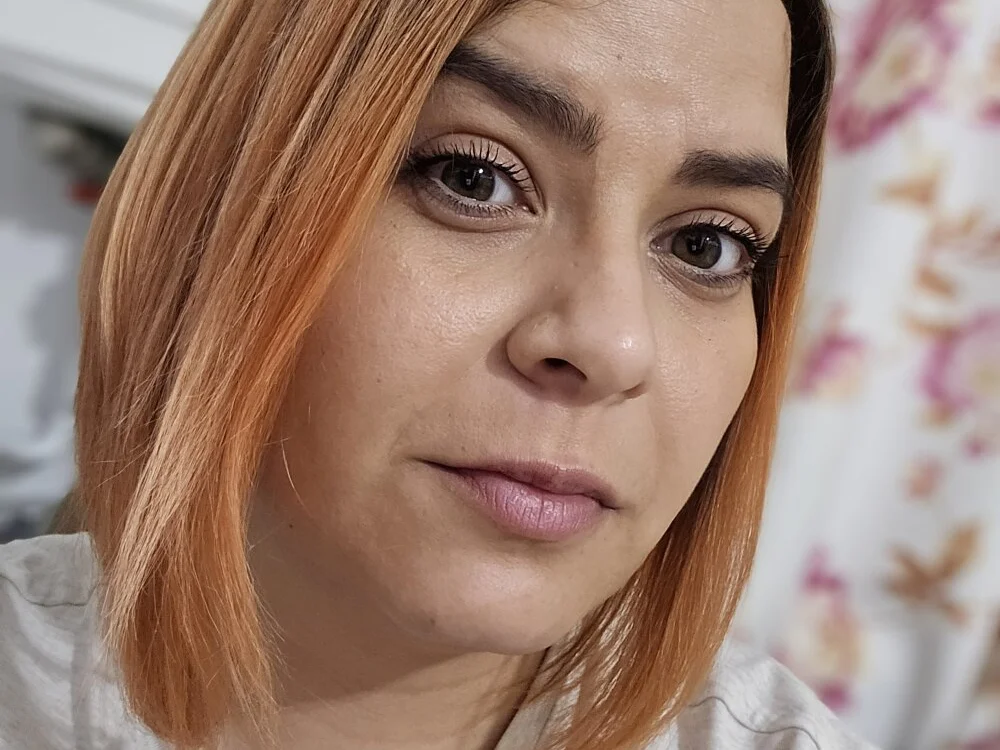 Luna-Bbw92のオフラインXXXチャット