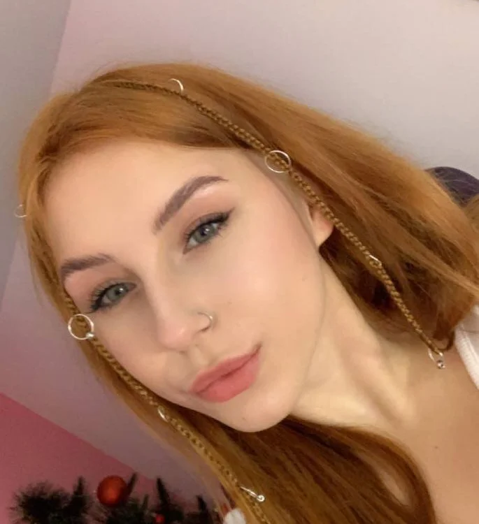 Perfect_Karina's Offline Chat Room