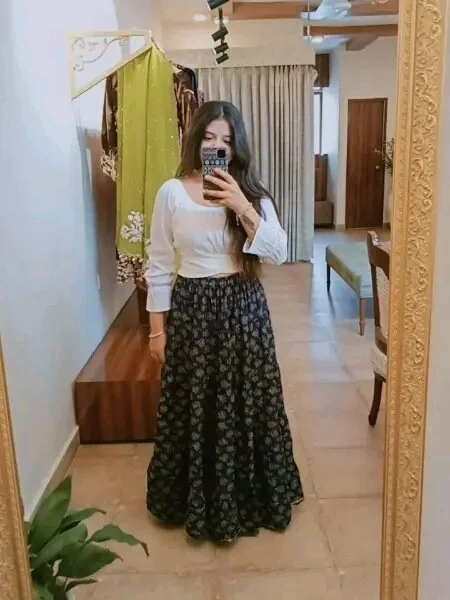 sweet_simmi's Offline XXX Chat