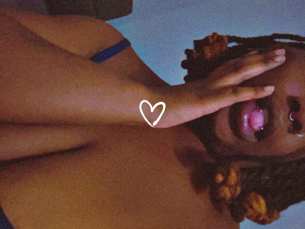 Sembang XXX Luar Talian DarkBeauty95