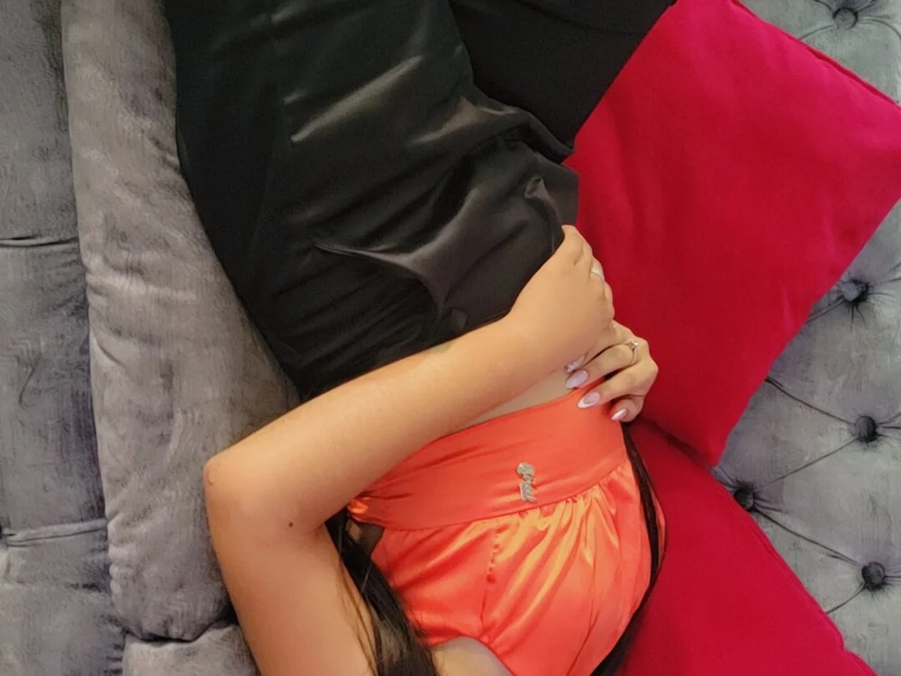 MIA_SEXY_18 offline chatrum