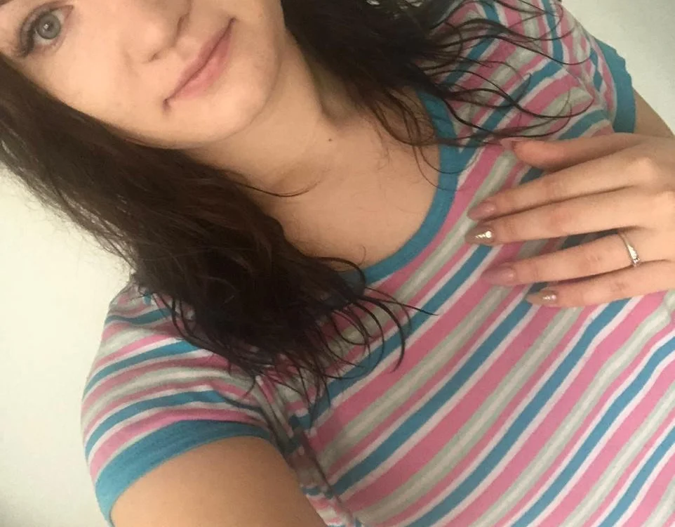 LINA_BOLA's Offline XXX Chat