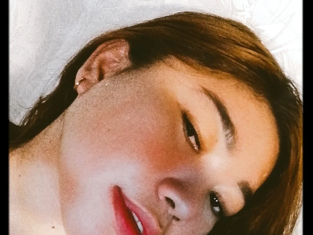 Cutie_maeee offline chatrum