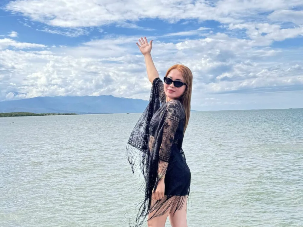 B-e-l-l-e Obrolan XXX Offline