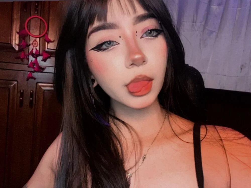 دردشة dafne_loveryy الجنسية دون اتصال