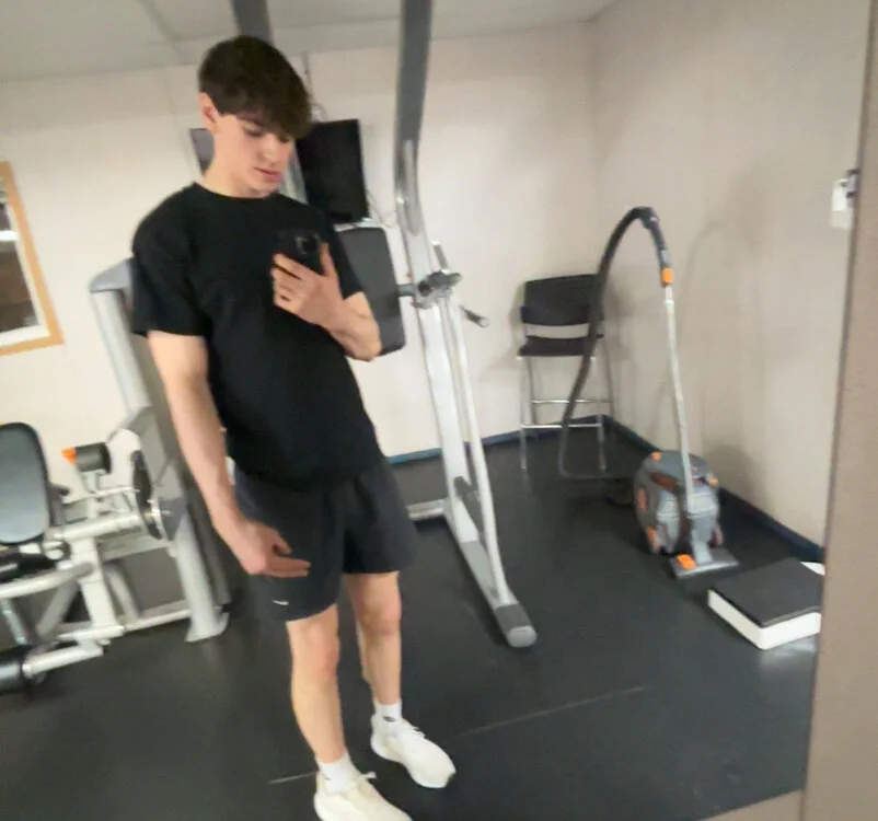 collegeboy4491 offline chatrum