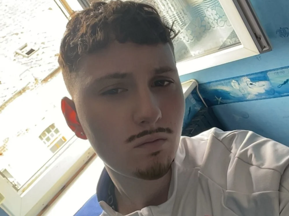 gwen_0240's Offline XXX Chat