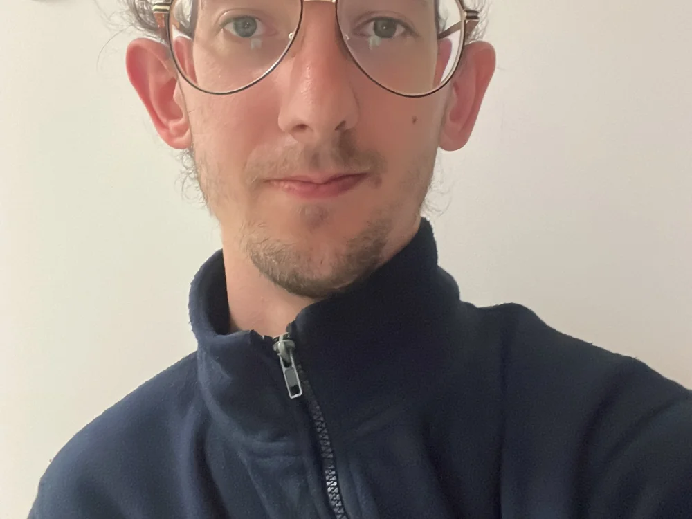 GaypPoland1997 offline chatrum