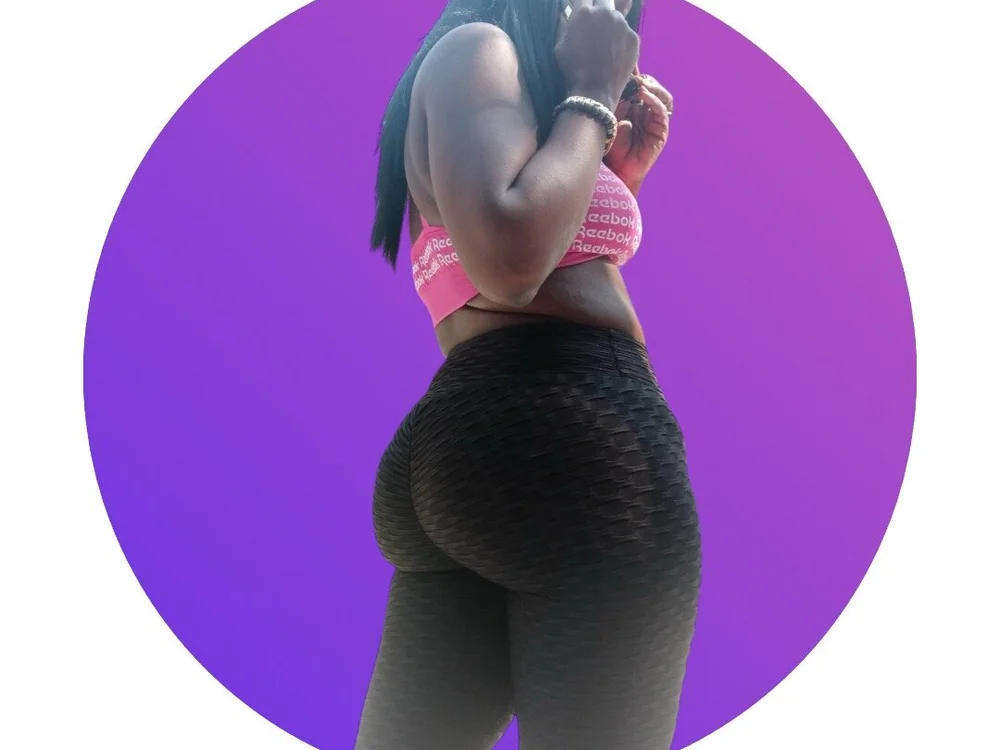 BriaBeeLitty's Offline Chat Room