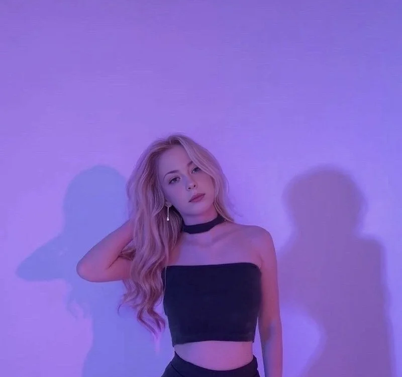 DollyLovess offline chatrum
