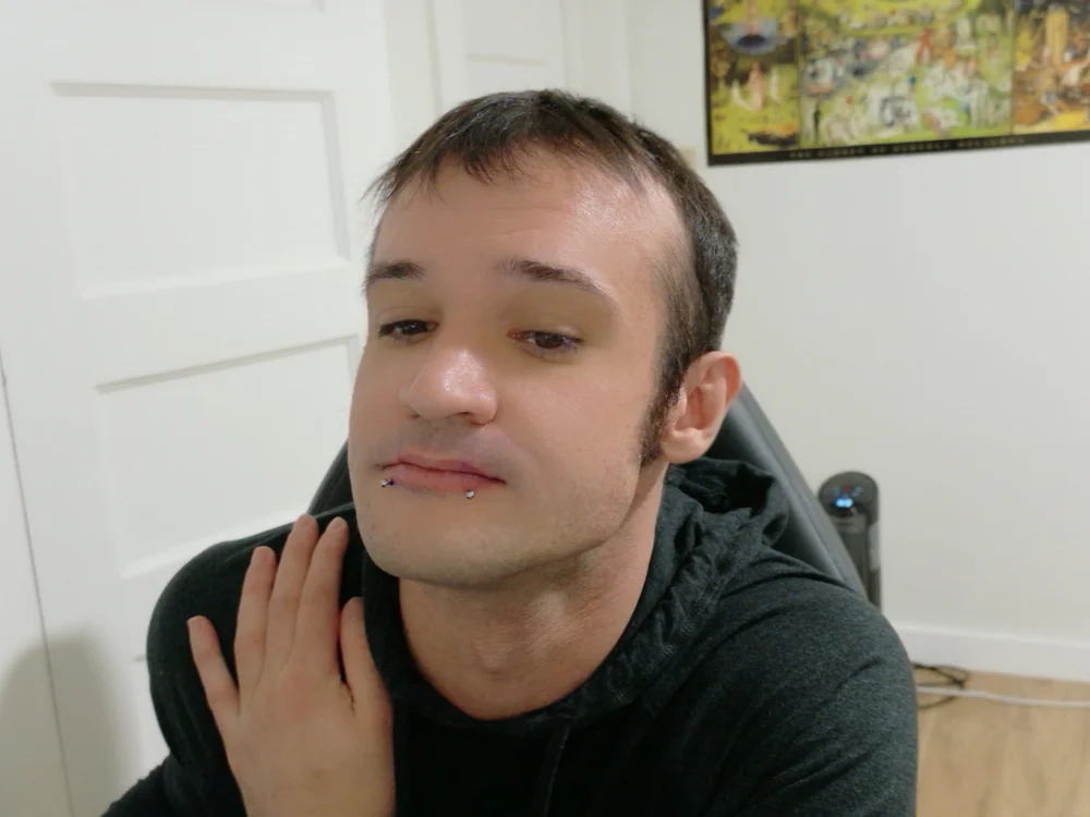 SillyTilly's Offline Chat Room