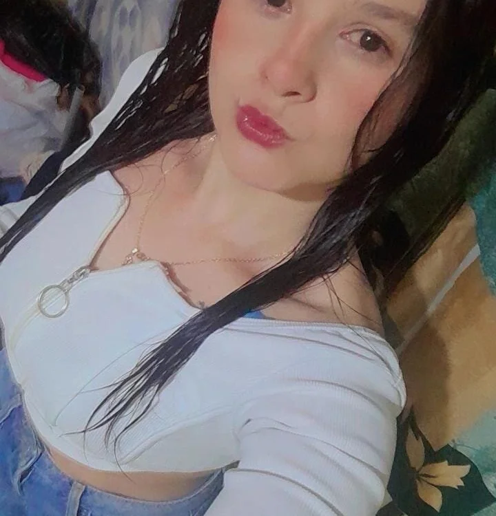 Offline XXX chat modela lunabella-