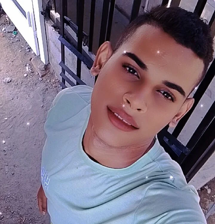 Chat XXX offline de adrian_supercock