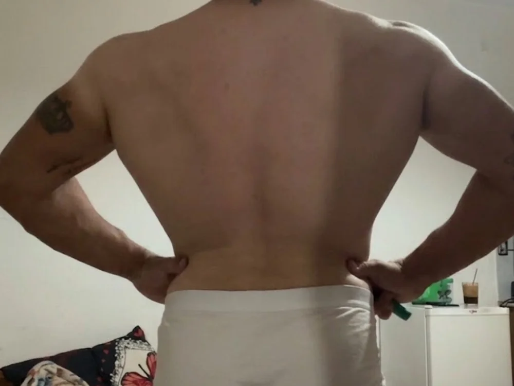 alexbigv's Offline XXX Chat