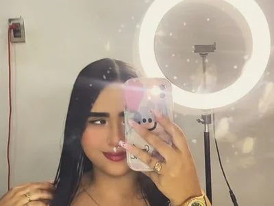 Mia_lunaara - Girl 