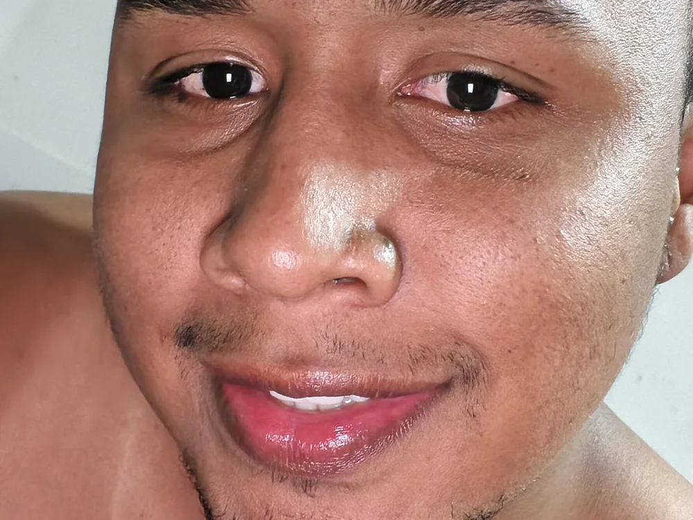 Michae_l69's Offline XXX Chat