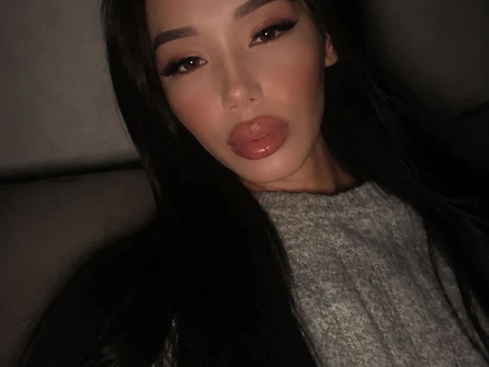 Tsukiomi_dream0 Chat XXX offline