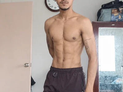TheMysteryGuy_Kolkata Male Footjob XXX Cam