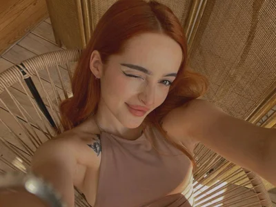 wwwlexicom on StripChat