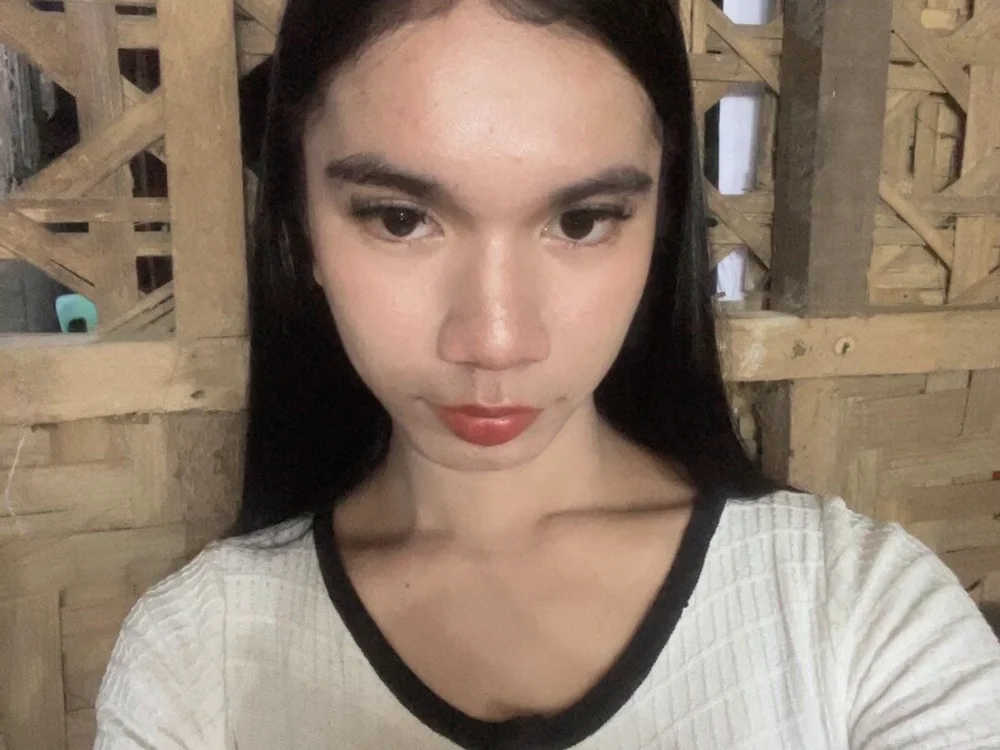 holee_mia22 offline chatrum