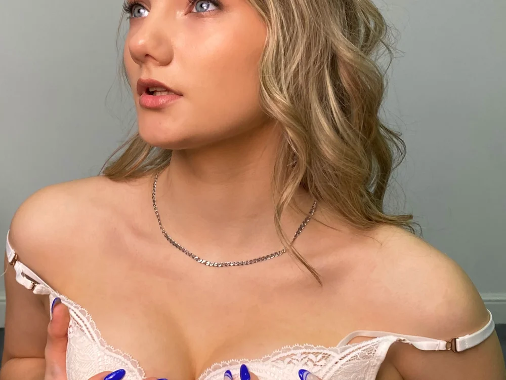 Sona_Lavberi Obrolan XXX Offline