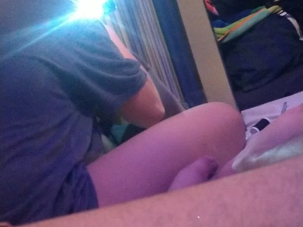 Offline XXX chat modela Can_alp