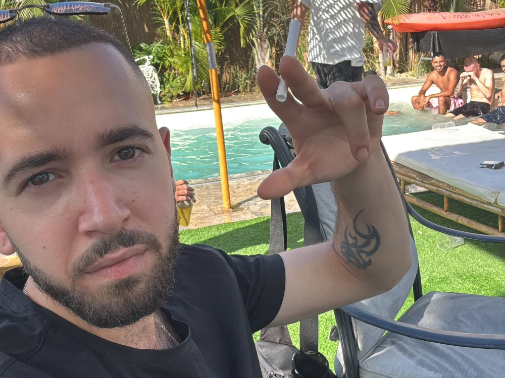 benmiz69 offline chatrum