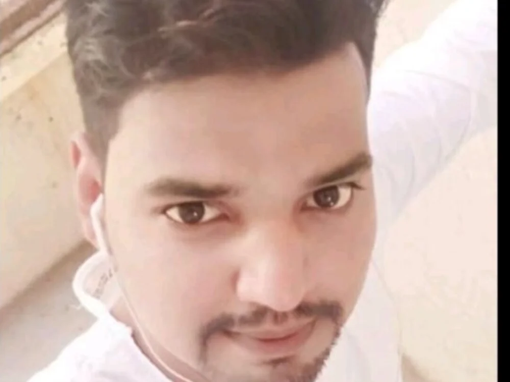 دردشة Sahilkhan009176 الجنسية دون اتصال