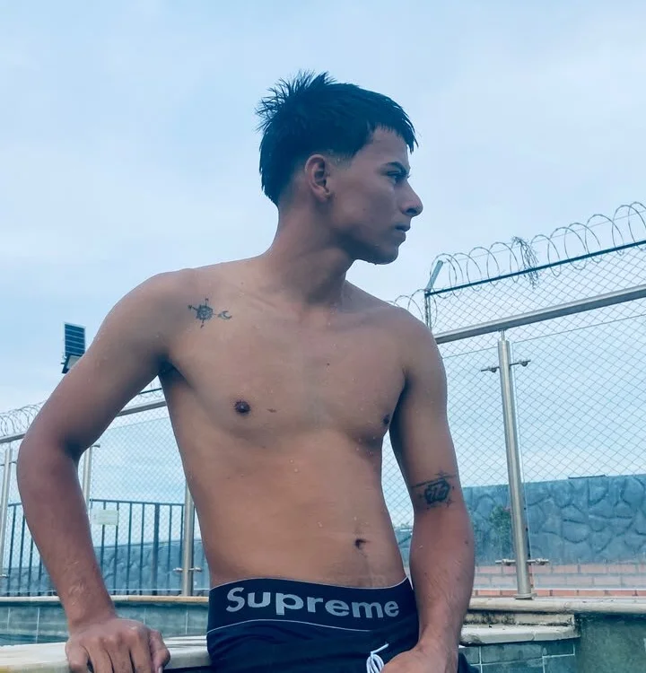 Yulian_Mendez cover photo