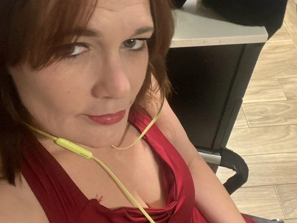platinumkatie's Offline XXX Chat