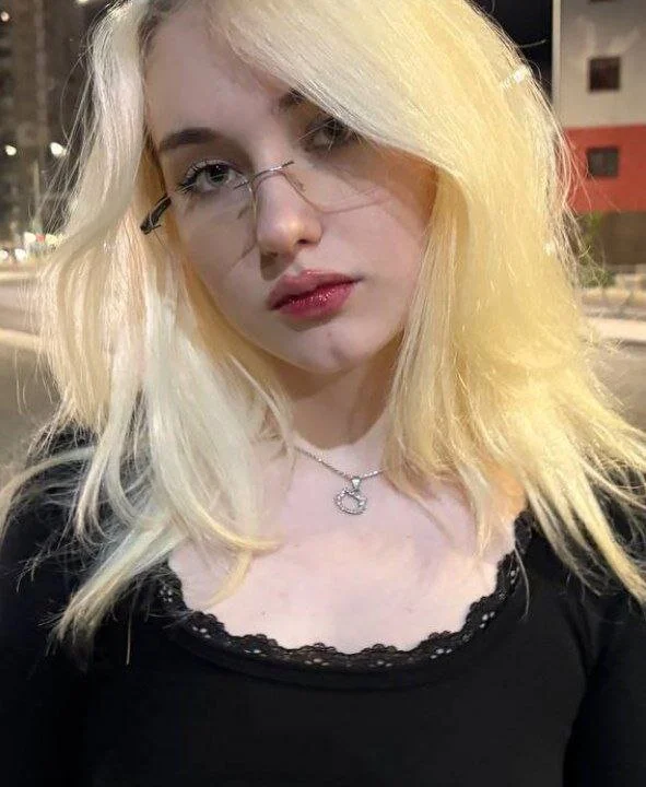 StellaZeolla's Offline XXX Chat