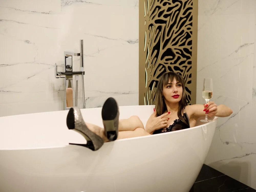 دردشة weet_Lady_Selin الجنسية دون اتصال