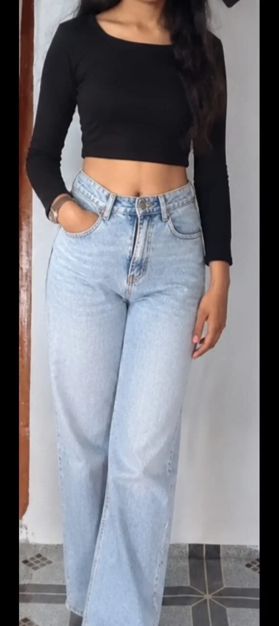 pyasi_ladki7