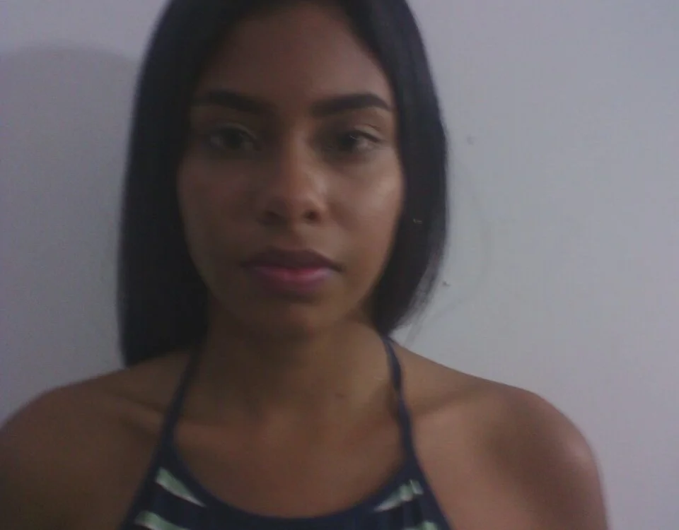 lara_sweet's Offline XXX Chat