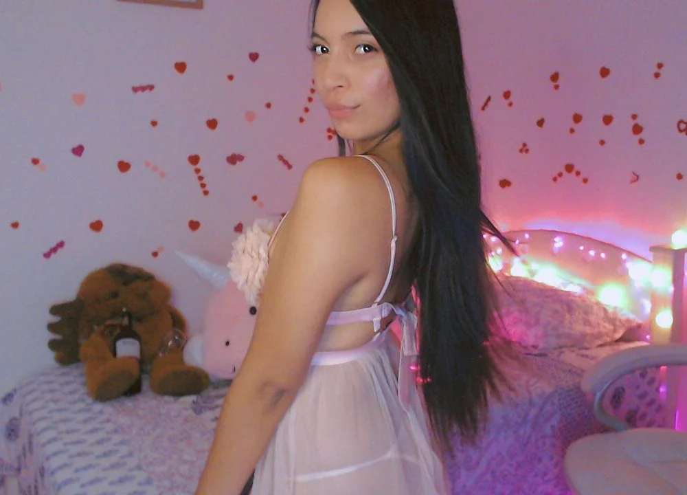 LovelyIsabella's Offline Chat Room