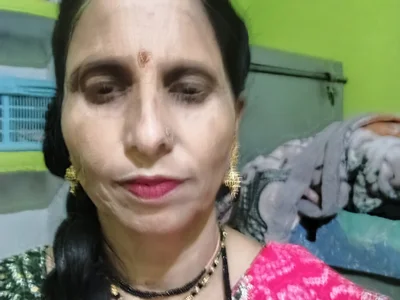 Hot_liya54 on StripChat