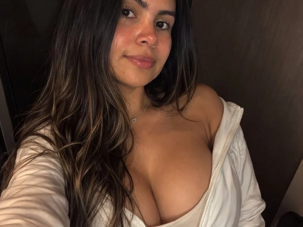 melanny10's Offline XXX Chat