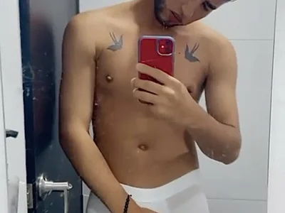 liam_bronw Chat XXX offline