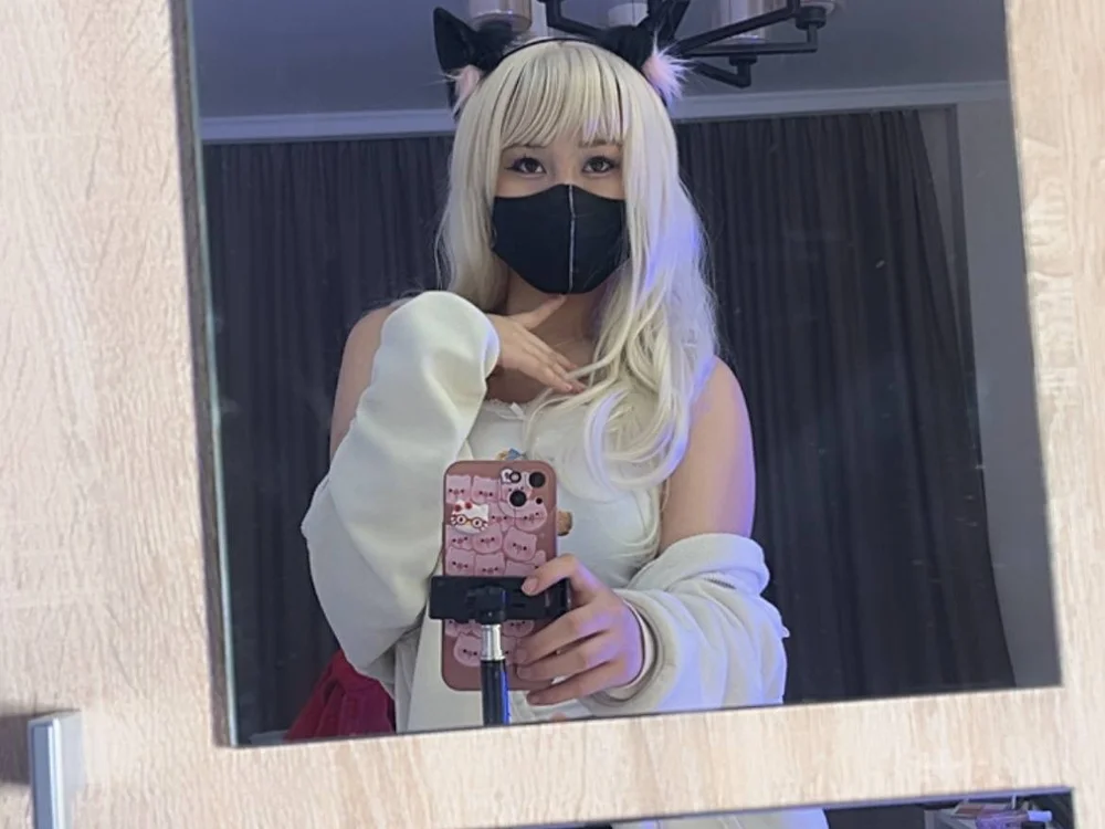 cutiebee01's Offline XXX Chat