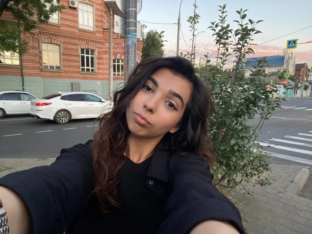 YareliWardn Offline chat-huone