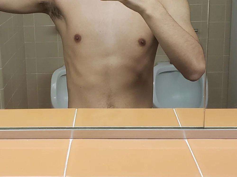 newguy18boi's Offline XXX Chat