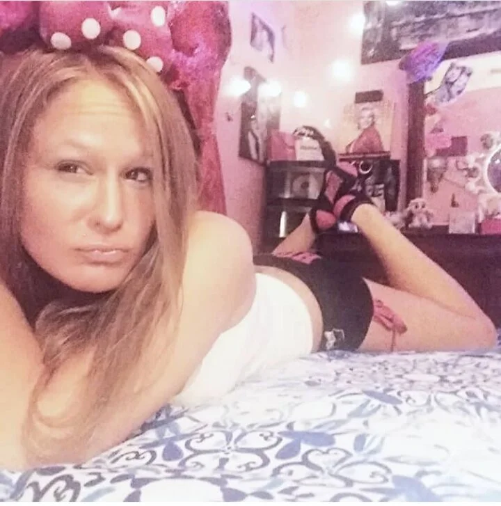 LexisLuxx's Offline XXX Chat