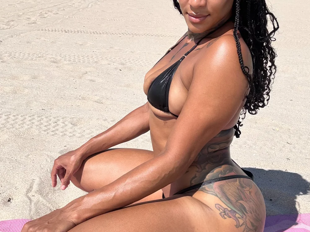 GymBaeBritt's Offline XXX Chat