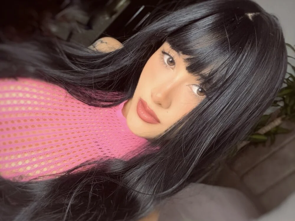 LudovicaSweet Offline XXX-chat