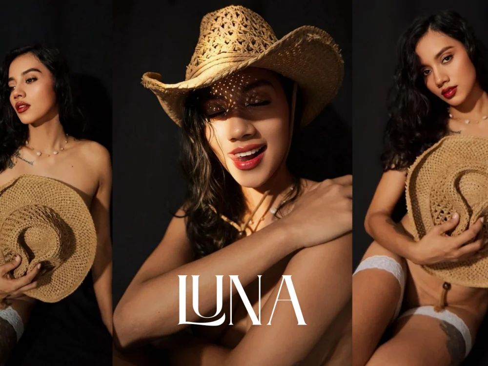 luna_hot_ass' Offline XXX Chat