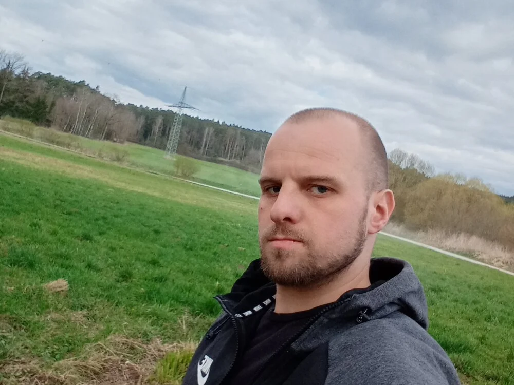 Phoenix2310's Offline XXX Chat