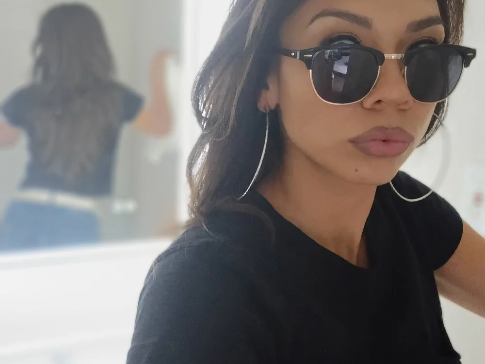 Offline XXX chat modela OfficialTooKute