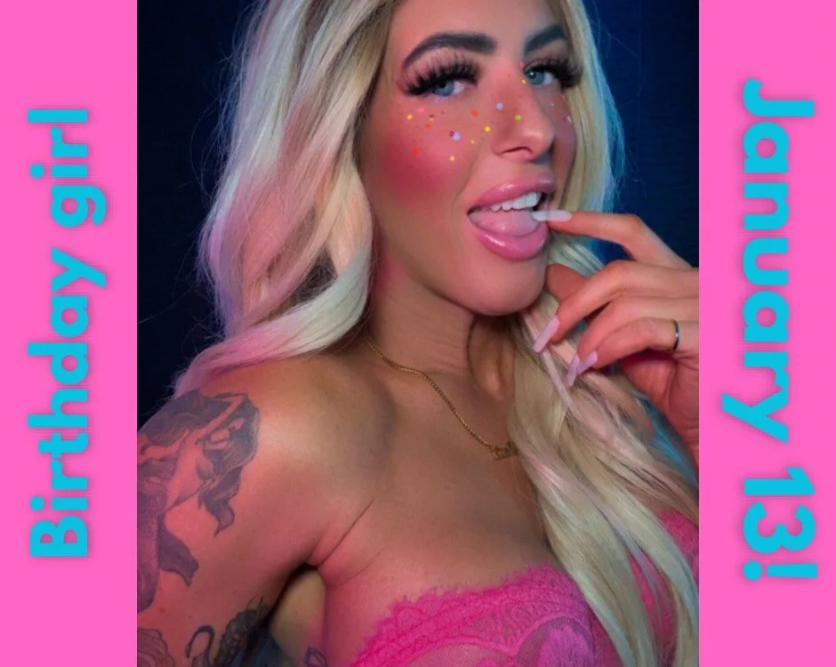 blondiluvsanal offline XXX-chatje