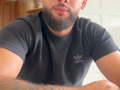Backtohell1992 Male Young XXX Webcam